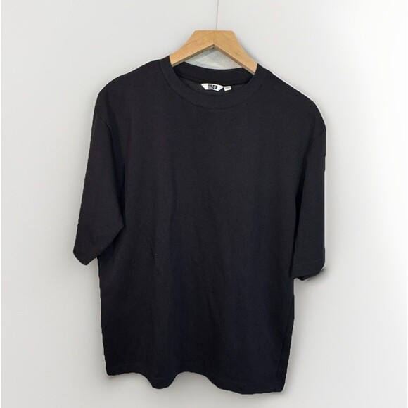 Uniqlo Airism T Shirt Black Crewneck Tee Short Sleeve Travel Sustainable Men M - Picture 1 of 8
